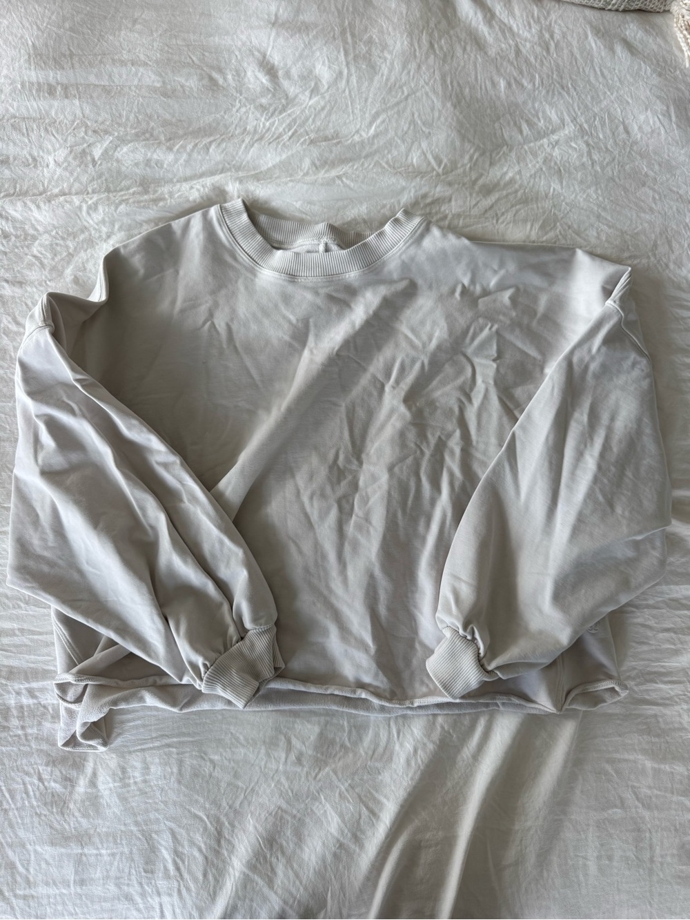 Lululemon crewneck